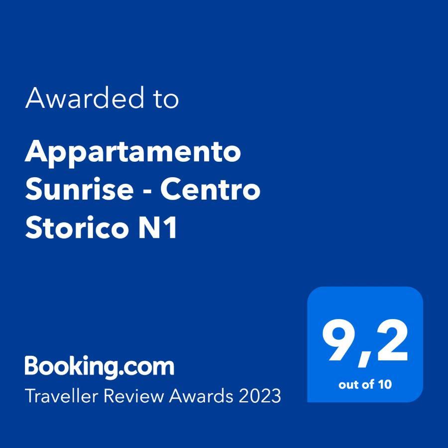 Appartamento Sunrise - Centro Storico N1 Riva del Garda Eksteriør bilde